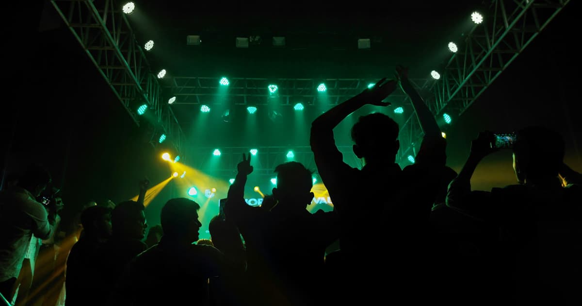 Emily Barnes Wins Fourth Annual Hey Nonny Songwriting Contest, Highlighting Support for Emerging Artists